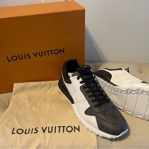 Louis Vuitton Monogram Black and White Sneakers